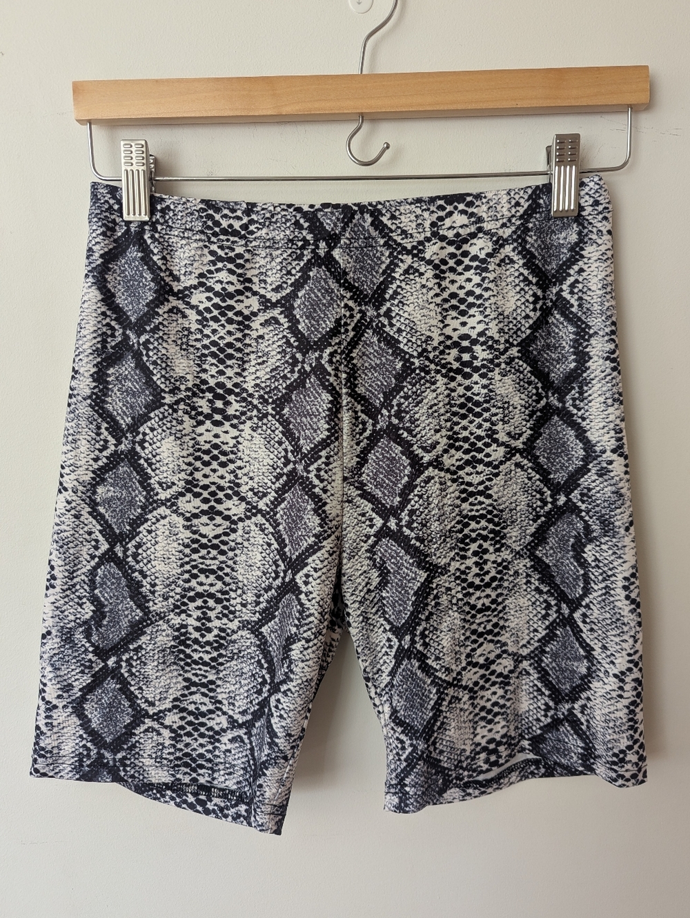 Snake Print Biker Shorts - Black & White